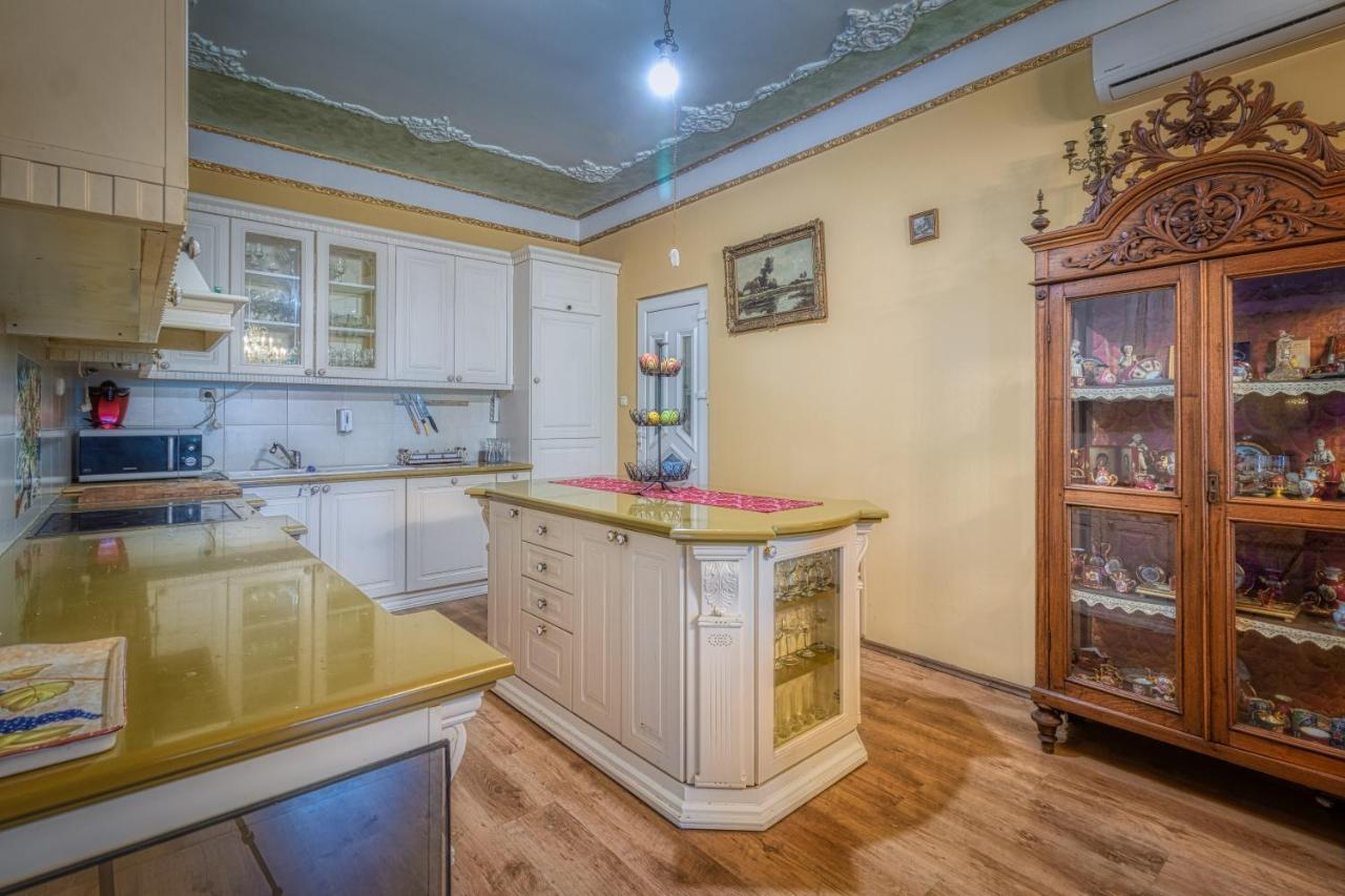 בלגרד Vila Rococo מראה חיצוני תמונה